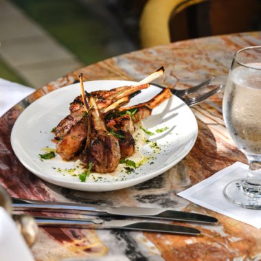 cecconisrestaurants.com:miami-beach